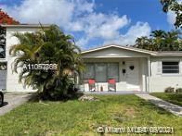 Coral Park Estates, 1415 SW 93rd Pl, Westchester, Florida 33174, image 2