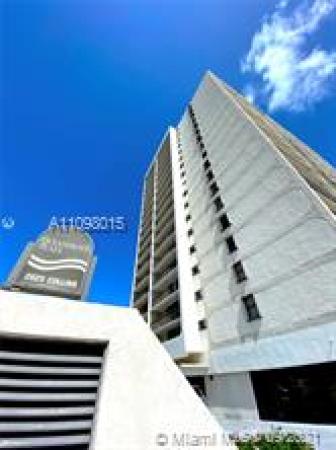 Oceanfront Plaza, 2625 Collins Ave #702, Miami Beach, Florida 33140, image 1