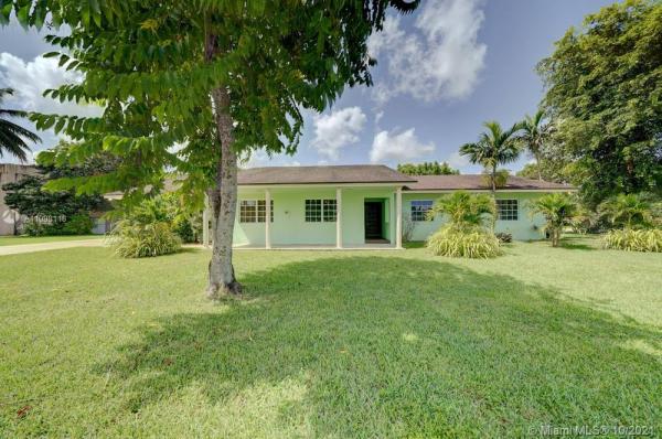 11001 SW 116th #11001, Kendall, Florida 33176, image 2