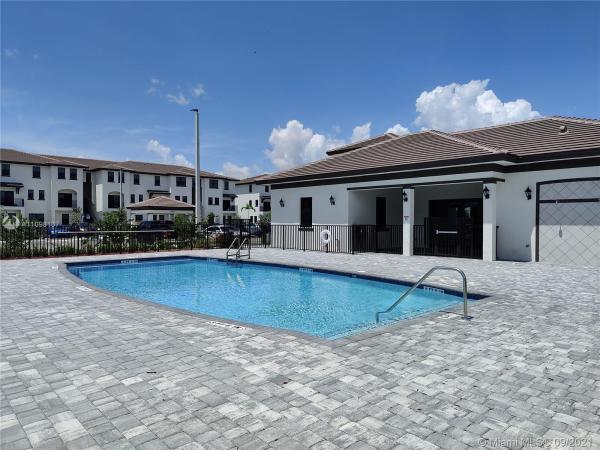 Century Park South, Country Walk, Florida 33196, image 2