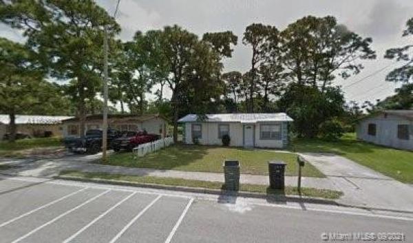 Pinar, 704 N 29th St, Fort Pierce, Florida 34947, image 1