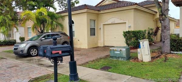 Portofino Palms, 3971 NE 13th Dr, Homestead, Florida 33033, image 2