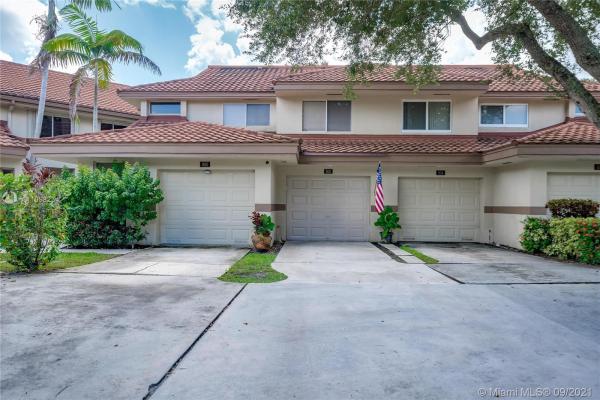 Parc Court, 958 NW 92nd Ter, Plantation, Florida 33324, image 1