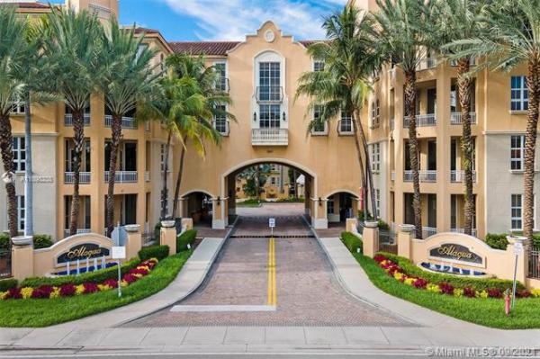 Alaqua, 3001 NE 185th St #523, Aventura, Florida 33180, image 2