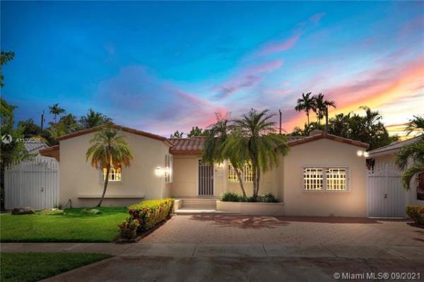 Brickell Estates, 620 SW 22nd Rd, Miami, Florida 33129, image 2