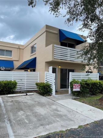 Arbor Courts, 14365 SW 97th Ln #14365, The Hammocks, Florida 33186, image 2