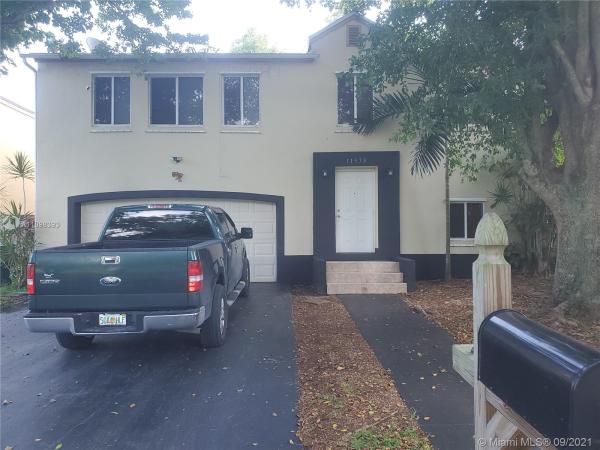 Cutler Landings, 11978 SW 271st St, Naranja, Florida 33032, image 2