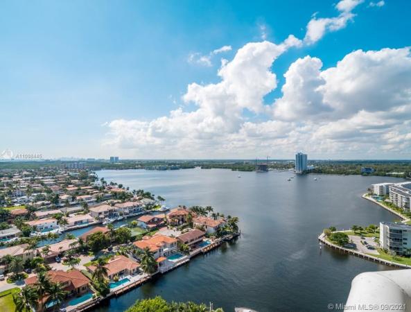1000 Island Boulevard, 1000 W Island Blvd #2203, Aventura, Florida 33160, image 2