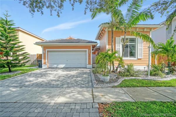 Rauls Place At Oasis, 3075 SE 4th Ct, Homestead, Florida 33033, image 2