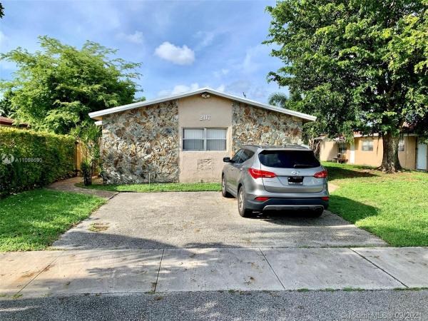 Hollywood Park, 2117 Harding St, Hollywood, Florida 33020, image 2