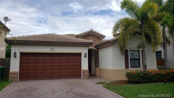 Enclave At Black Point Marina, 23005 SW 105th Ct, Cutler Bay, Florida 33190, image 2
