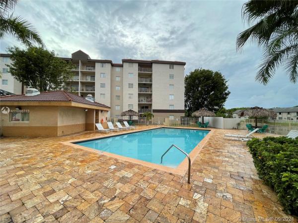 Kendall Lake Towers, 15231 SW 80th St #407, Kendall West, Florida 33193, image 2