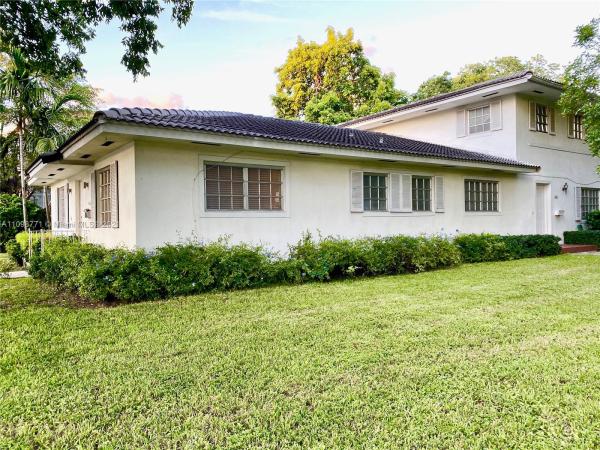 Coconut Grove, 345 Sarto Ave, Coral Gables, Florida 33134, image 2