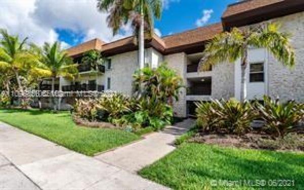 Dadeland Capri, 7483 SW 82nd St #A207, Glenvar Heights, Florida 33143, image 1