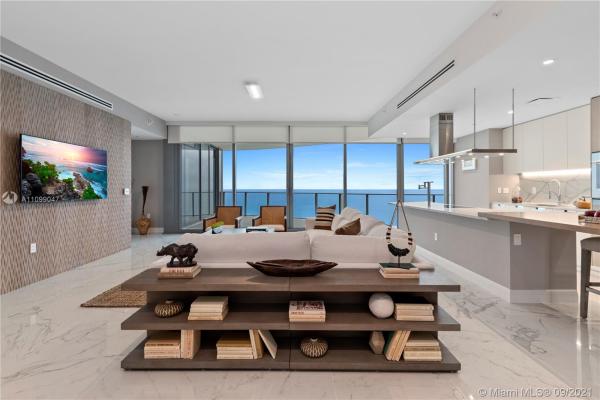 The Ritz-Carlton Residences, 15701 Collins Ave #2902, Sunny Isles Beach, Florida 33160, image 2