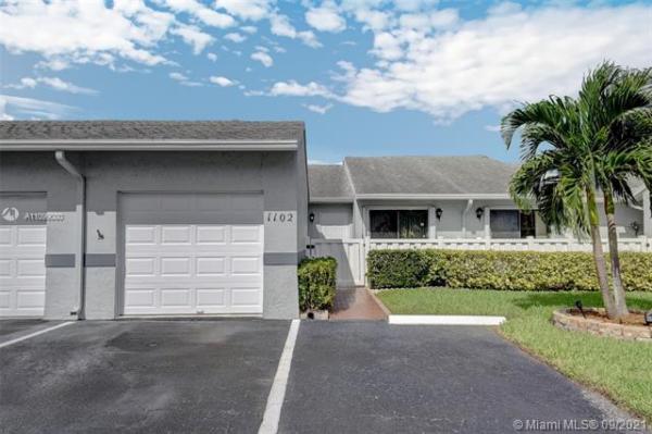 The Arbours Of The Palm Beaches, 2640 Gately Dr W #1102, West Palm Beach, Florida 33415, image 2