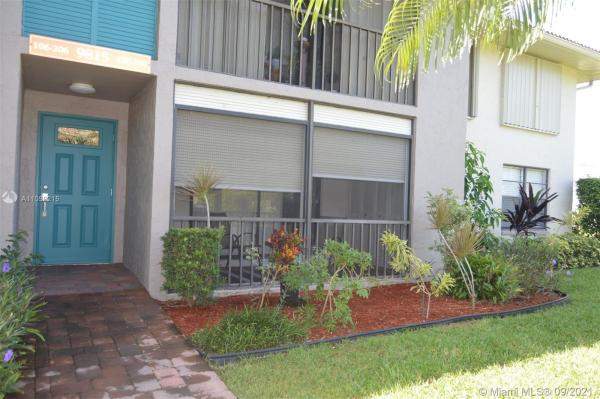 Bent Tree Gardens West, 9815 Pineapple Tree Dr #108, Boynton Beach, Florida 33436, image 3
