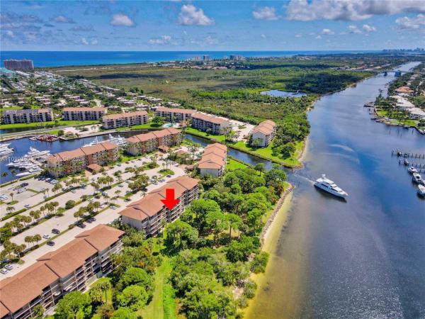 The Marina At The Bluffs, 2101 W Marina Isle Way #304, Jupiter, Florida 33477, image 2