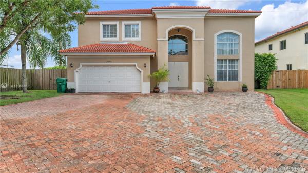Victoria Parc, 15180 SW 156th Ave, Country Walk, Florida 33196, image 2