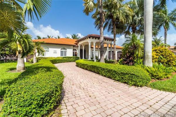 Sunset Estates, 7364 SW 122 Pl #, Kendale Lakes, Florida 33183, image 2