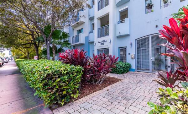 Lenox Villas, 1040 10th St #304, Miami Beach, Florida 33139, image 2