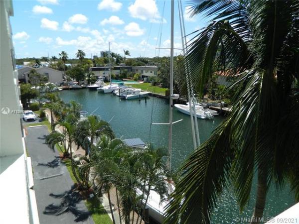 Reef West, 16565 NE 26 Ave #4D, North Miami Beach, Florida 33160, image 2