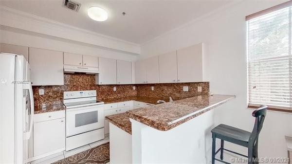 Courtyards At Nautica, 4425 SW 160th Ave #214, Miramar, Florida 33027, image 2