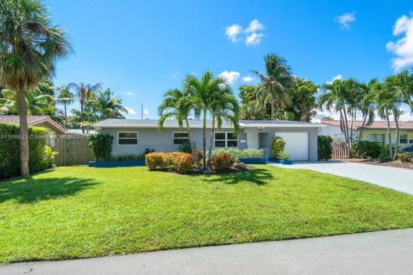 Coral Gardens, 1944 NE 26th Dr, Wilton Manors, Florida 33306, image 2