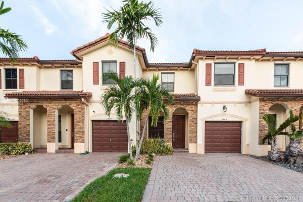 Silver Palms East, 23547 SW 113th Pass, Princeton, Florida 33032, image 2