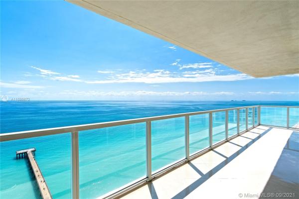 La Perla, 16699 Collins Ave #2602, Sunny Isles Beach, Florida 33160, image 2