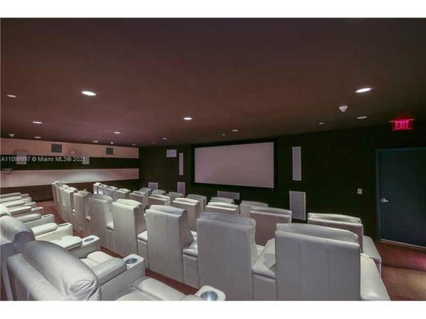 900 Biscayne Bay, 900 Biscayne Blvd #4002, Miami, Florida 33132, image 2