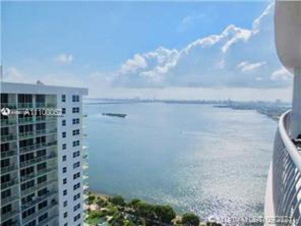 Opera Tower, 1750 N Bayshore Dr #2007, Miami, Florida 33132, image 2