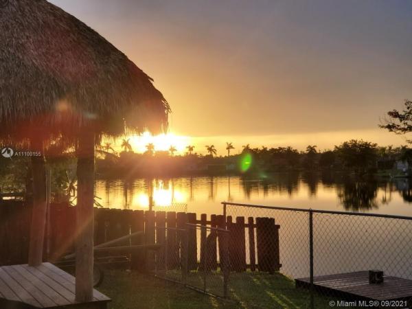 Windward Isle, 11841 NW 35th St, Sunrise, Florida 33323, image 2