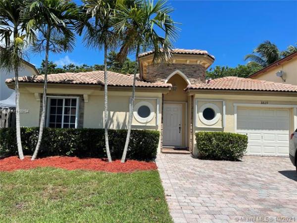 The Reserve At Isles Of Bayshore, 8829 SW 219th Ln, Cutler Bay, Florida 33190, image 2