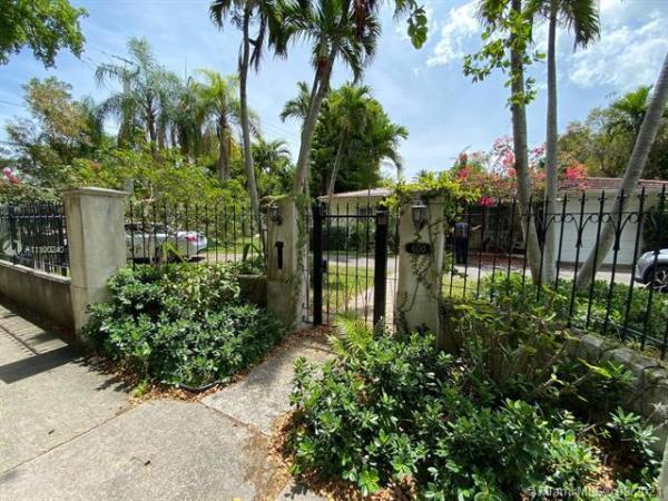 Coral Estates, 600 Madeira Ave, Coral Gables, Florida 33134, image 2