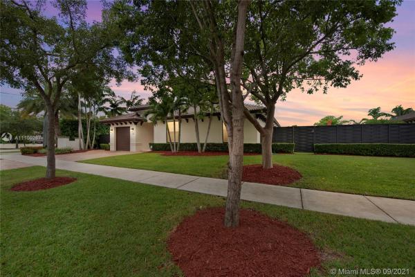 Kendall No HOA, 12790 SW 91st Ave, Kendall, Florida 33176, image 2