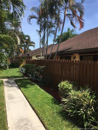 Springdale, 142 Springdale Cir, Palm Springs, Florida 33461, image 2
