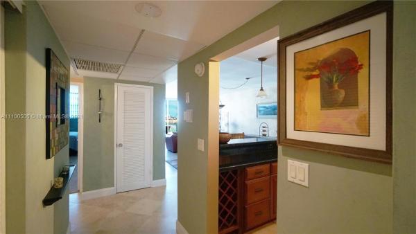 Ocean Reserve, 19370 COLLINS AVE #1014, Sunny Isles Beach, Florida 33160, image 2