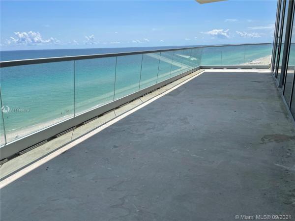 Turnberry Ocean Club Residences, 18501 Collins Ave #1004, Sunny Isles Beach, Florida 33160, image 2