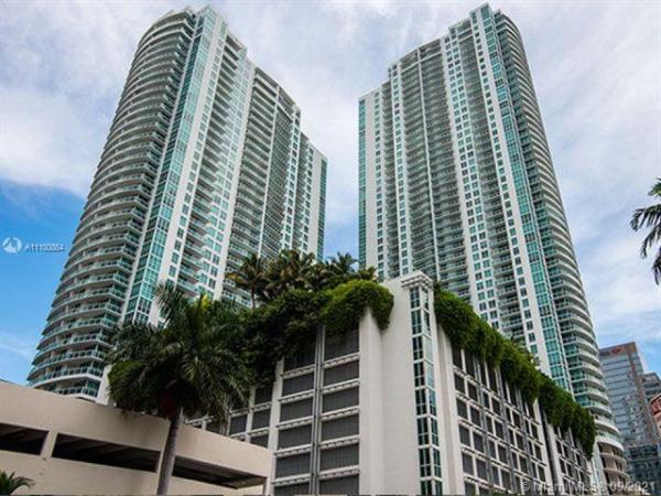 The Plaza On Brickell East, 950 Brickell Bay Dr #4406, Miami, Florida 33131, image 2