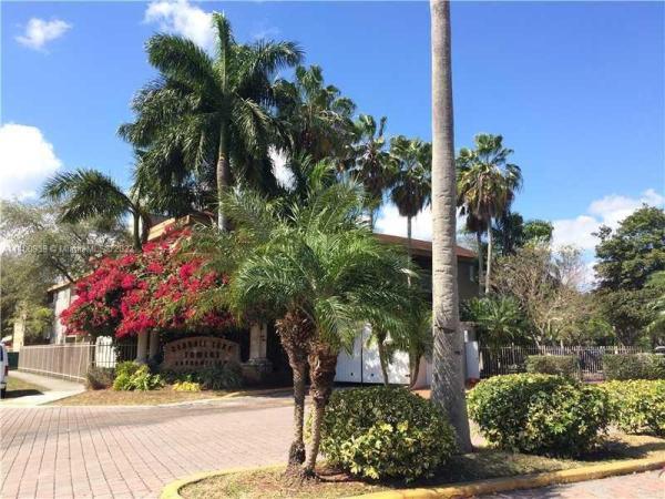 Kendall Lake Towers, 15221 SW 80th St #611, Kendall West, Florida 33193, image 3