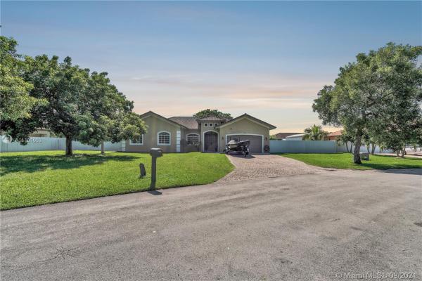 Flamingo Homes, 27633 SW 153rd Ct, Redland, Florida 33032, image 2