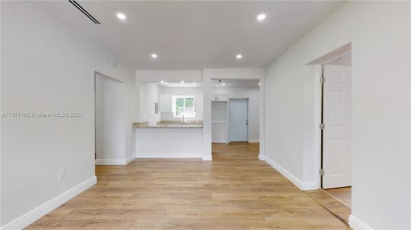 Arcola Gardens, 760 NW 85th St, West Little River, Florida 33150, image 2