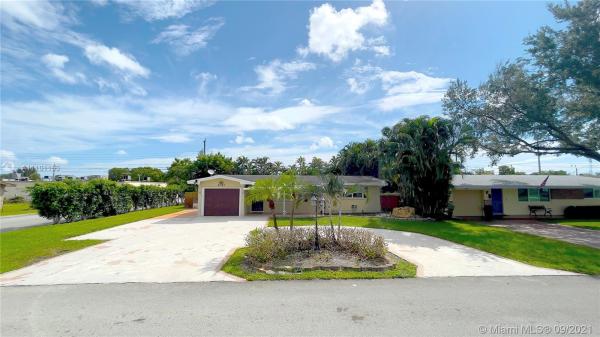 Boulevard Heights, 1021 NW 81st Ave, Pembroke Pines, Florida 33024, image 1