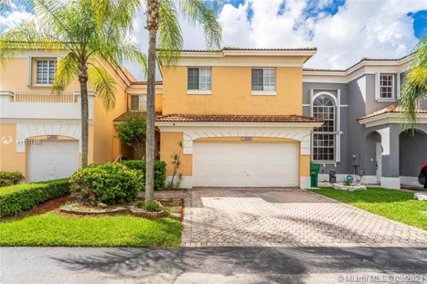 Lennar Townhomes At Forest Lakes, 16308 SW 103rd Ter #16308, The Hammocks, Florida 33196, image 2