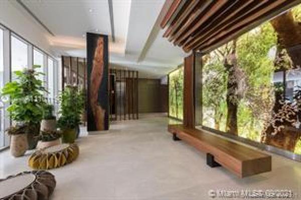 1010 Brickell, 1010 Brickell Ave #3704, Miami, Florida 33131, image 2