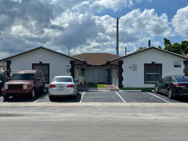 Oriole Estates, Lauderdale Lakes, Florida 33309, image 2