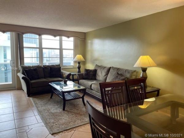 Hallandale Beach, Florida 33019, image 2