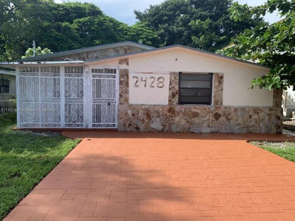 Smith Terrace, 2428 NW 42nd St, Brownsville, Florida 33142, image 2