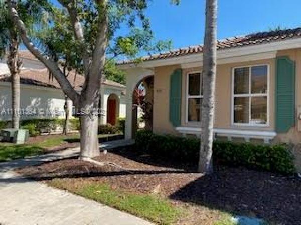 Marbella Bay, 937 NE 42nd Pl, Homestead, Florida 33033, image 2